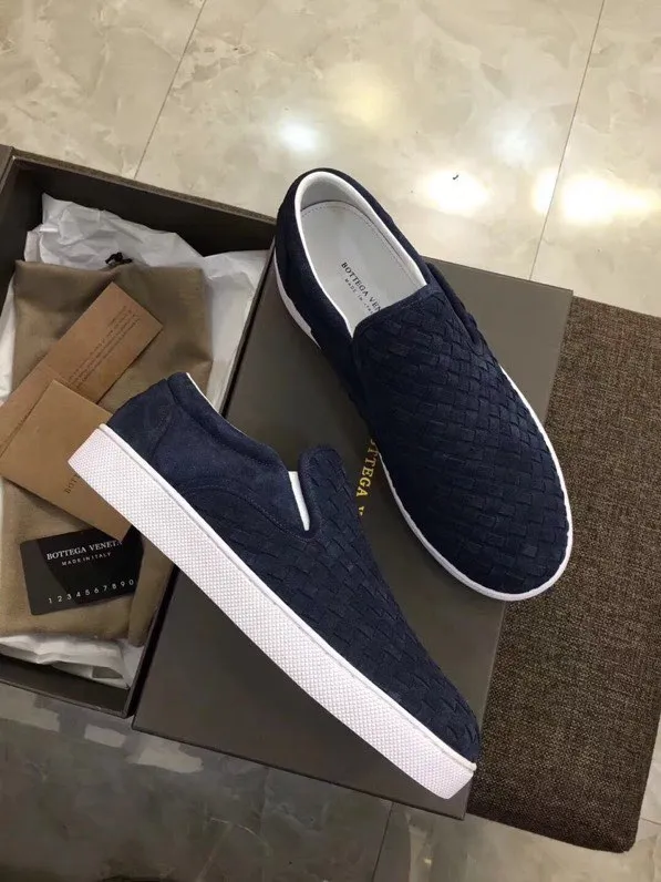Men's men's shoes 💰420 [New style] 🎍🎍⚠️BOTTEGA VENETA) BV fashionable and casual classic, classic on sale ⬆️⬆️! (High quality) only better than genuine products from counters! Top handcrafted woven decoration [strong]💯💯 Breathable mesh lining plus mixed sheepskin and original latex feet! Genuine rubber anti-slip outsole! ! Super comfortable! Welcome to compare the authentic products at the counter! 38 to 44 (45 can be customized